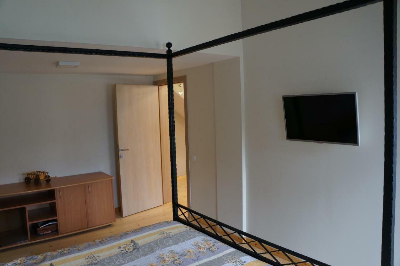 Leisure Apartmens Brasov Lägenhet Exteriör bild