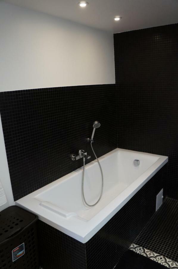 Leisure Apartmens Brasov Lägenhet Exteriör bild