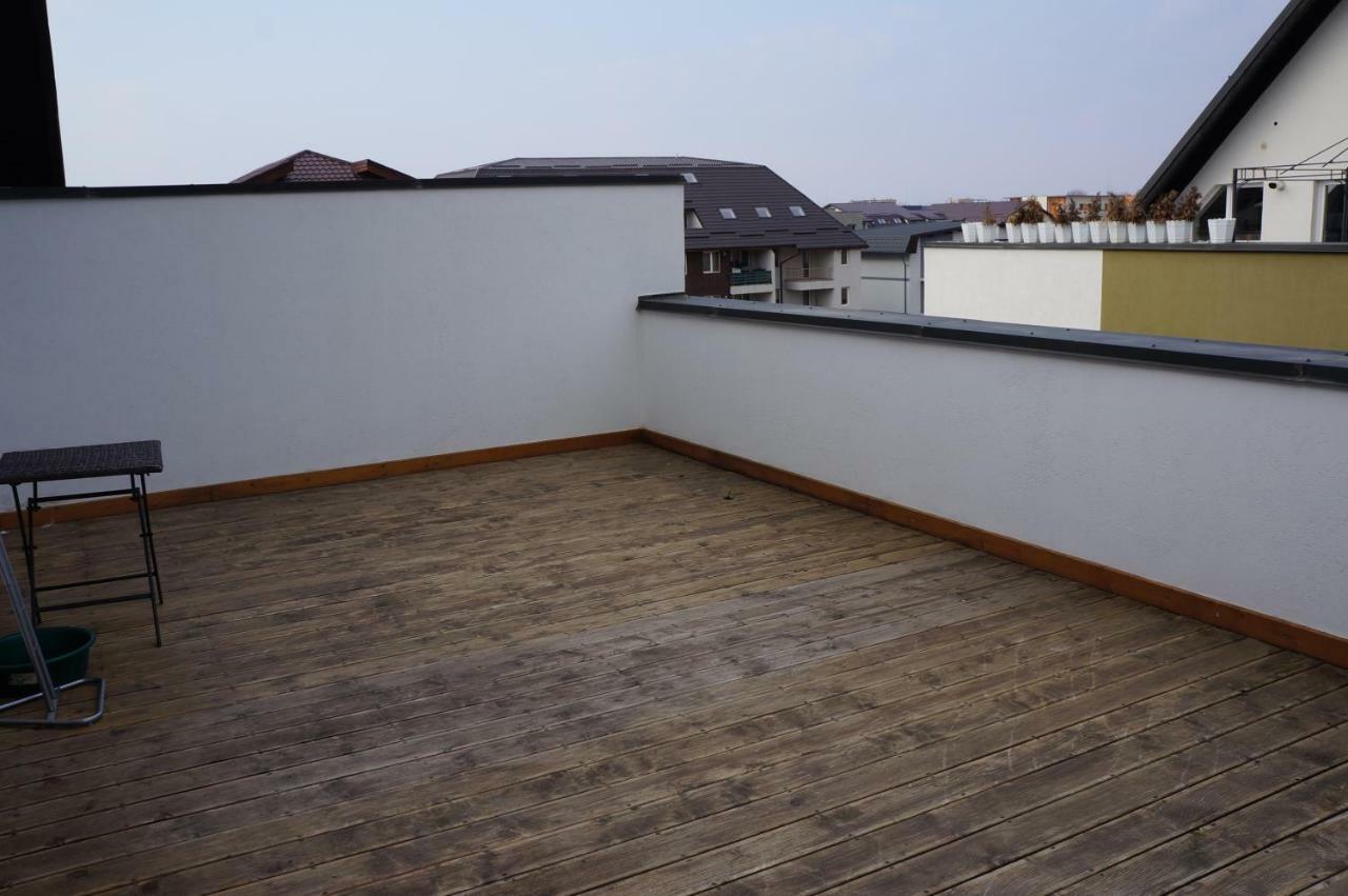 Leisure Apartmens Brasov Lägenhet Exteriör bild