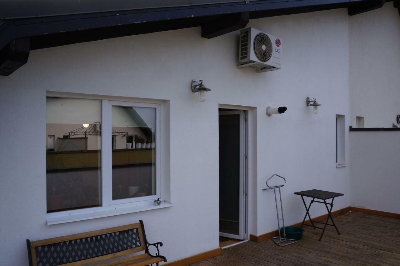 Leisure Apartmens Brasov Lägenhet Exteriör bild