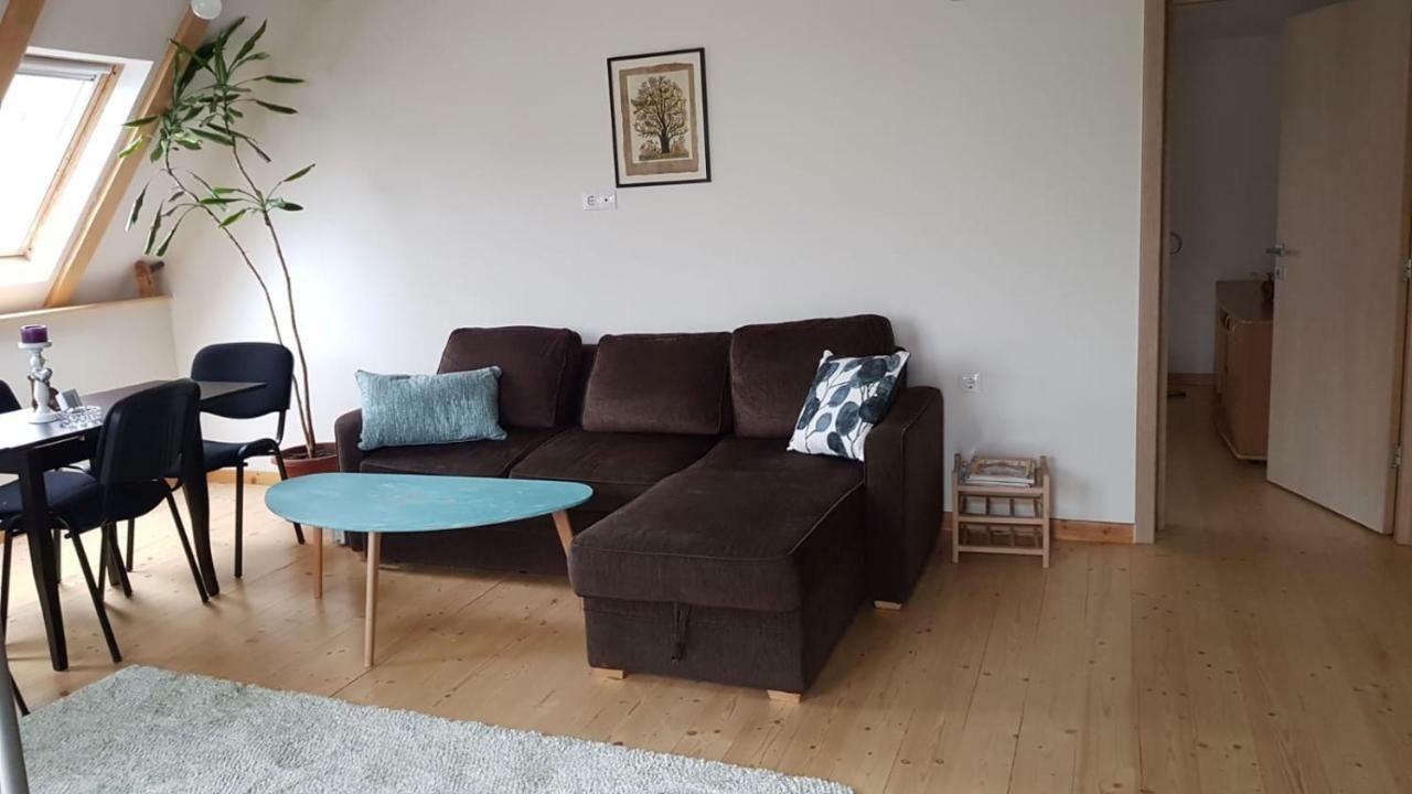Leisure Apartmens Brasov Lägenhet Exteriör bild